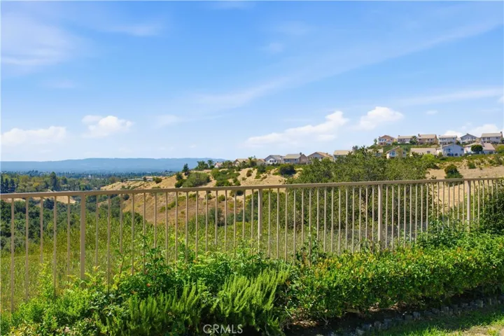 19808 Winged Foot, Porter Ranch, California 91326