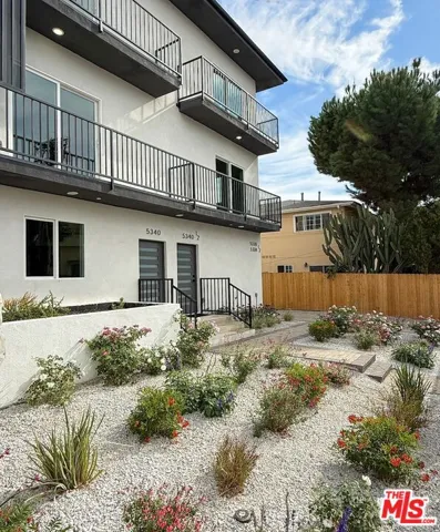 5340 1/2 Denny Avenue, North Hollywood, California 91601