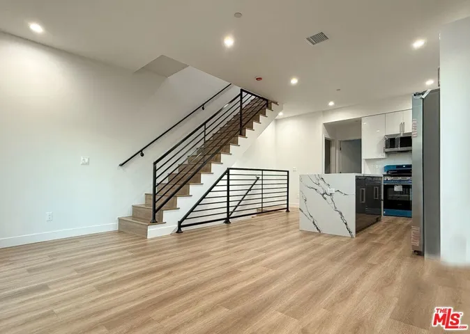 5340 1/2 Denny Avenue, North Hollywood, California 91601