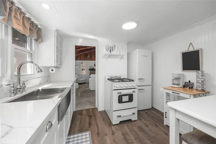1177 Bear Springs Road, Rimforest, California 92378