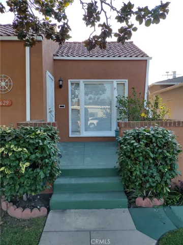 1629 Cota Ave., Torrance, California 90501
