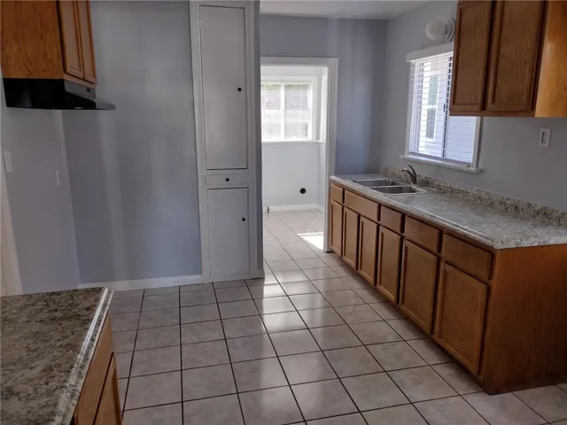 1629 Cota Ave., Torrance, California 90501