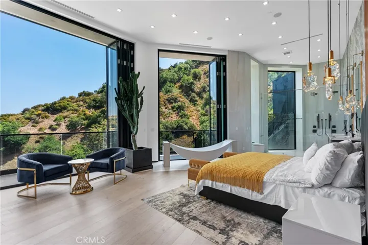 8144 Gould, Los Angeles, California 90046
