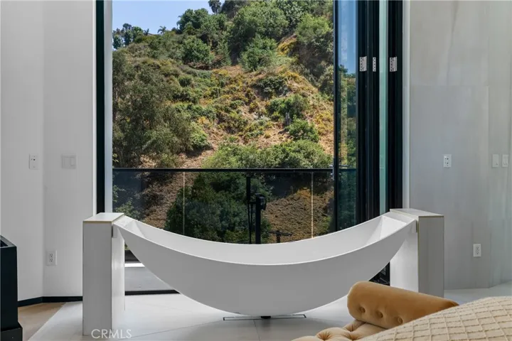 8144 Gould, Los Angeles, California 90046