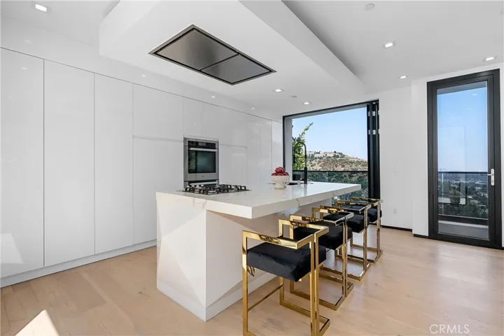 8144 Gould, Los Angeles, California 90046
