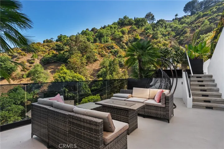 8144 Gould, Los Angeles, California 90046
