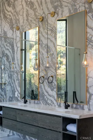 8144 Gould, Los Angeles, California 90046