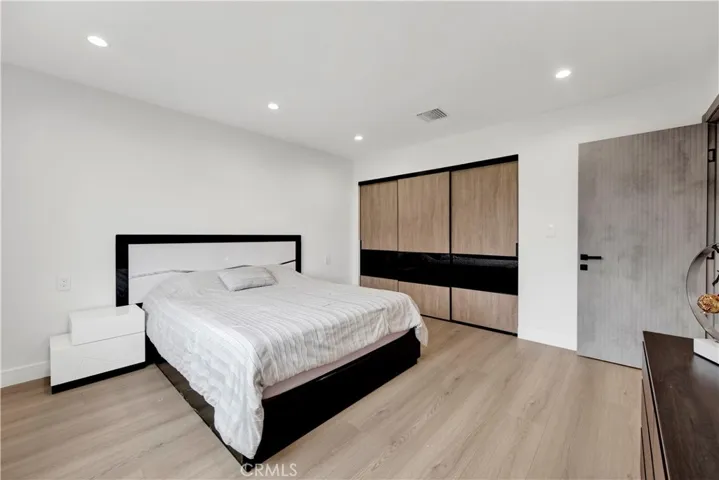 12413 Nedra, Los Angeles, California 91344