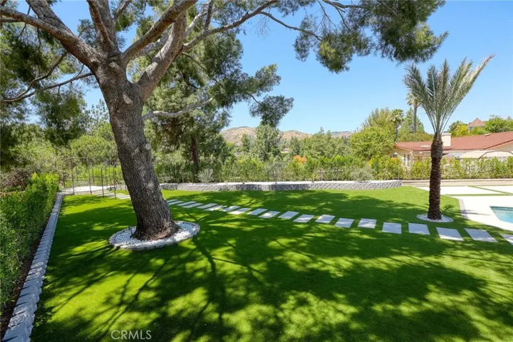 12413 Nedra, Los Angeles, California 91344