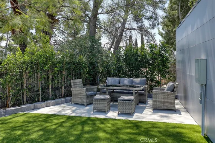 12413 Nedra, Los Angeles, California 91344