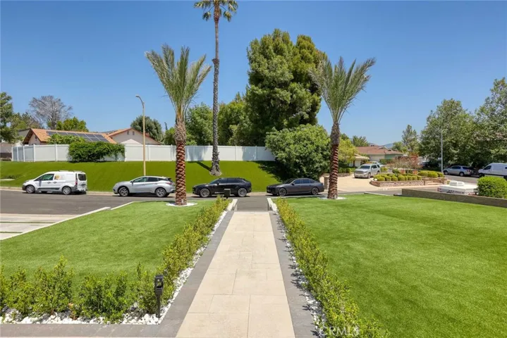 12413 Nedra, Los Angeles, California 91344