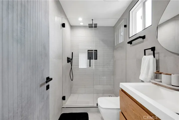 12413 Nedra, Los Angeles, California 91344