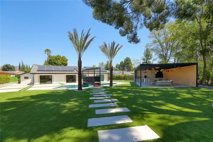 12413 Nedra, Los Angeles, California 91344