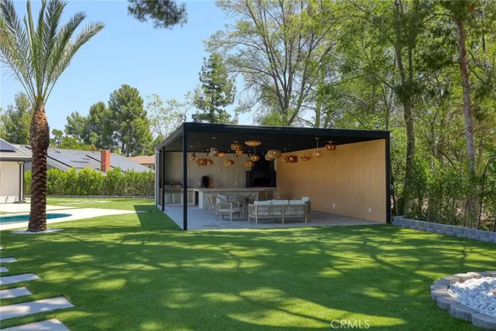 12413 Nedra, Los Angeles, California 91344