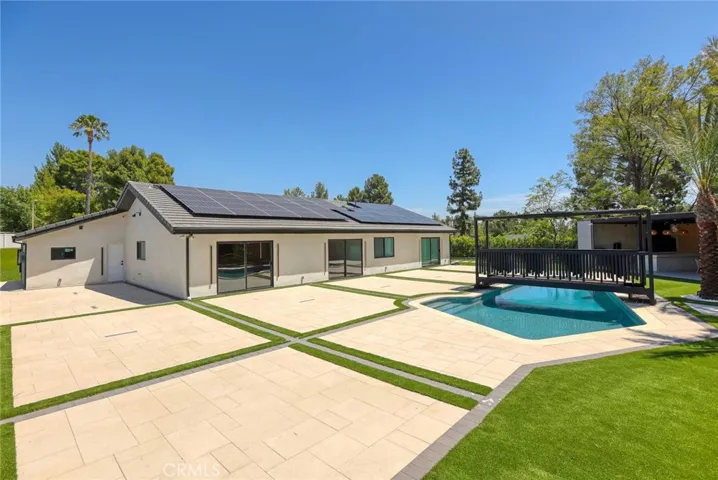 12413 Nedra, Los Angeles, California 91344