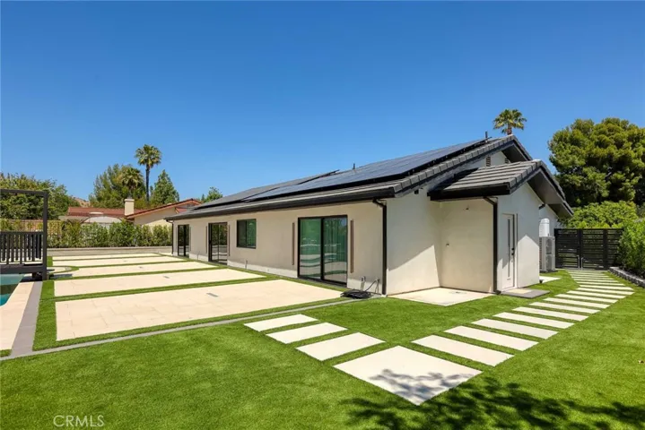 12413 Nedra, Los Angeles, California 91344
