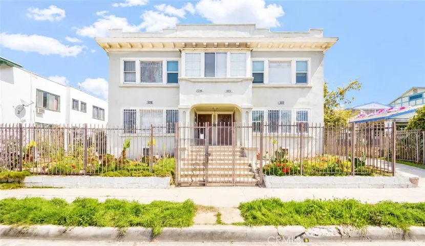 1308 1/2 S Van Ness Avenue, Los Angeles, California 90019