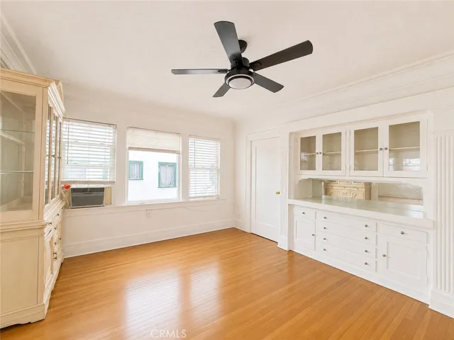 1308 1/2 S Van Ness Avenue, Los Angeles, California 90019