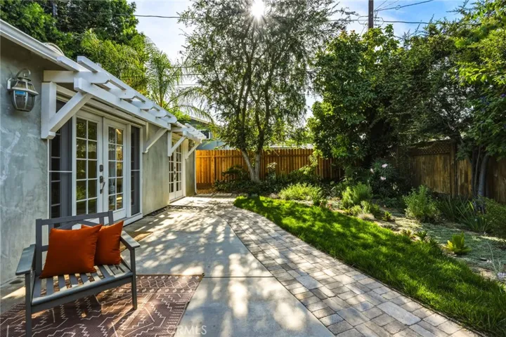 813 N Ford, Burbank, California 91505