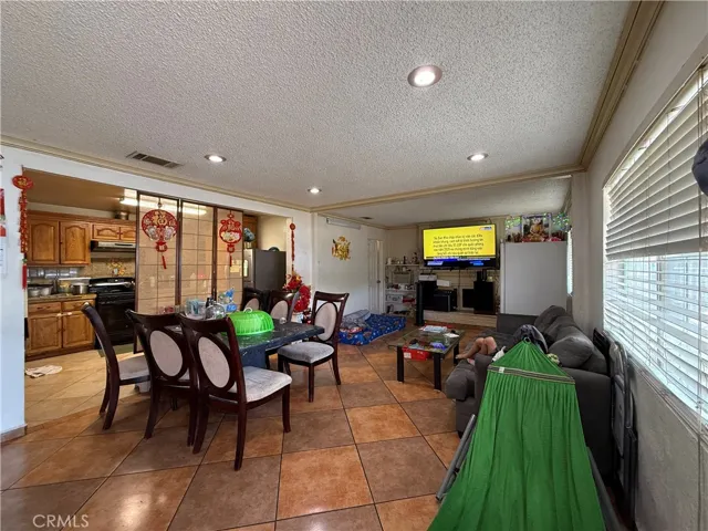 4728 W Henderson Pl, Santa Ana, California 92704