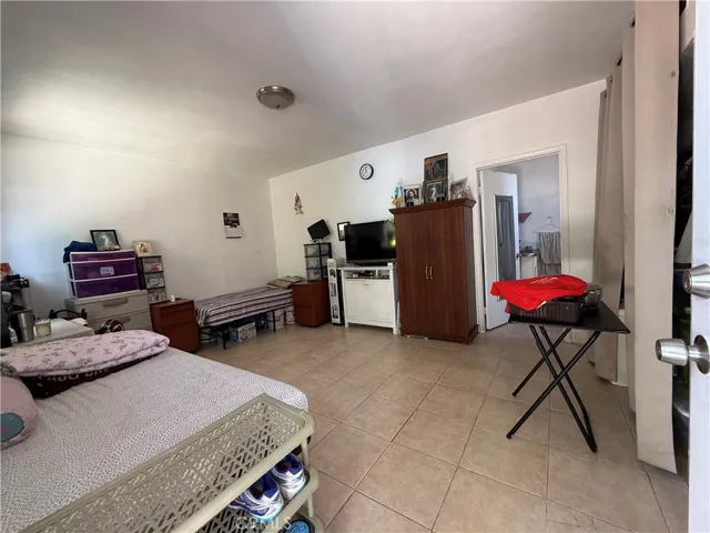 4728 W Henderson Pl, Santa Ana, California 92704