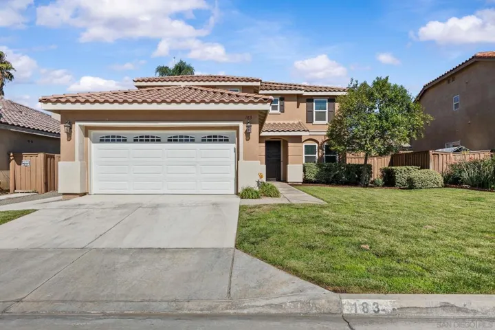 183 La Amistad Way, Hemet, California 92545