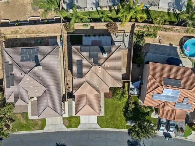 183 La Amistad Way, Hemet, California 92545