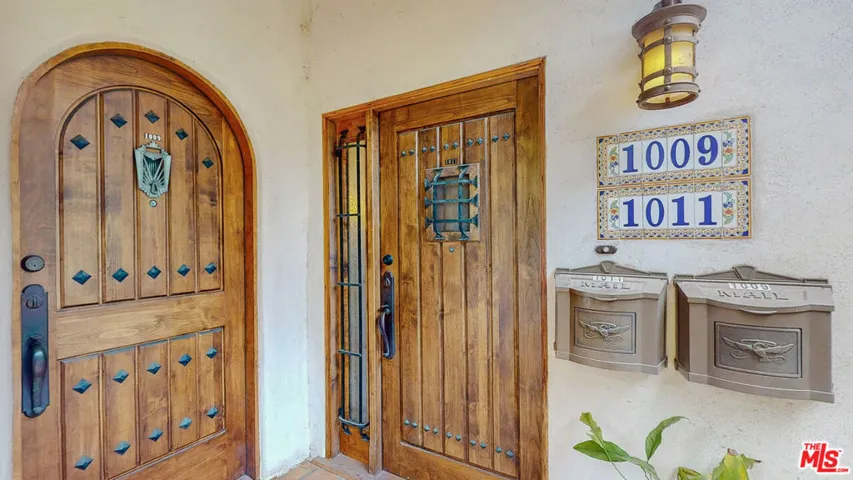 1011 N La Jolla Avenue, Los Angeles, California 90046