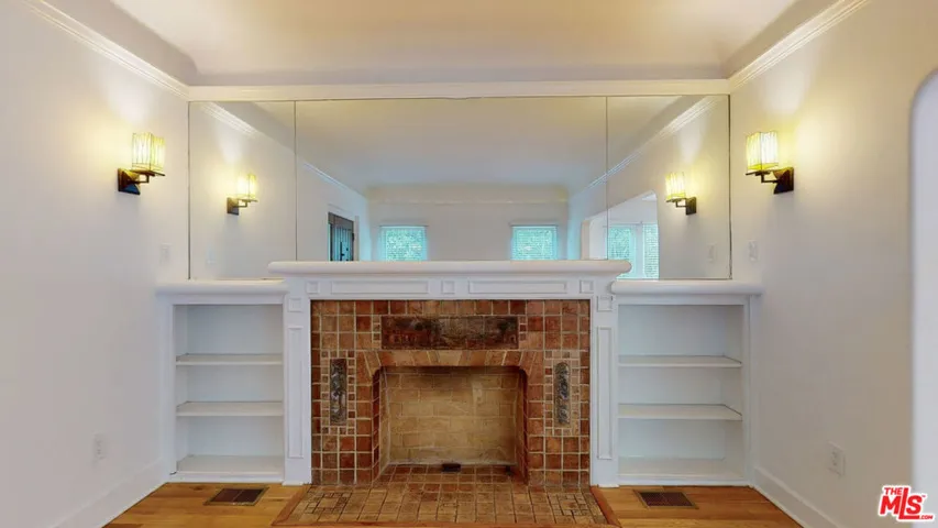 1011 N La Jolla Avenue, Los Angeles, California 90046