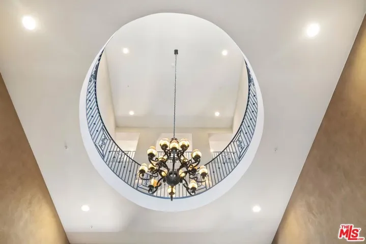 13080 Pacific 123, Playa Vista, California 90094