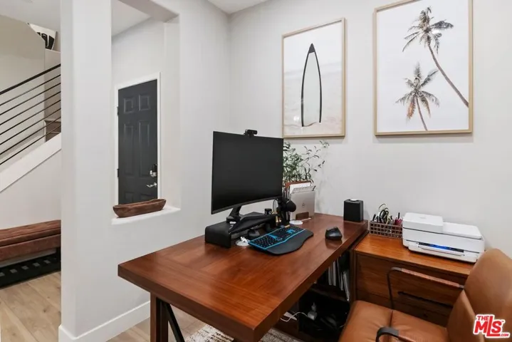13080 Pacific 123, Playa Vista, California 90094