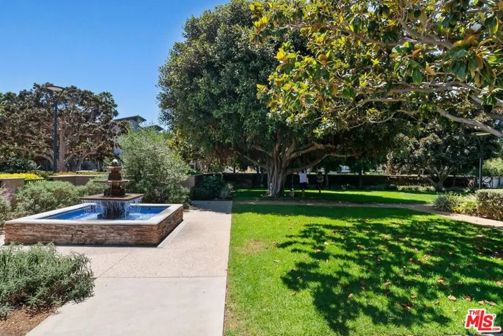 13080 Pacific 123, Playa Vista, California 90094