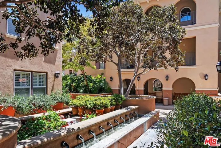 13080 Pacific 123, Playa Vista, California 90094