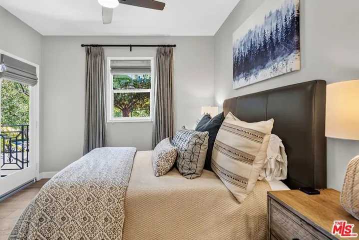 13080 Pacific 123, Playa Vista, California 90094
