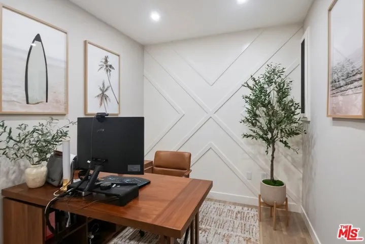 13080 Pacific 123, Playa Vista, California 90094