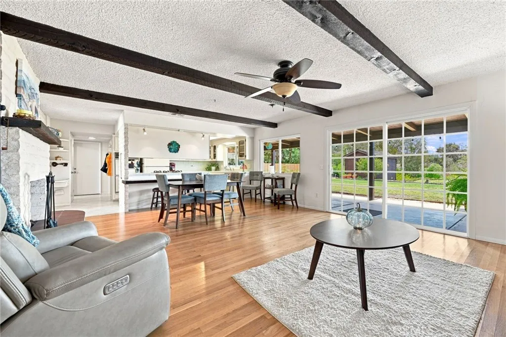 1229 Via Sendero, Escondido, California 92029 — photo 4