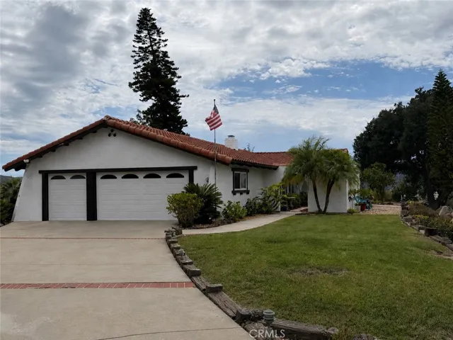 1229 Via Sendero, Escondido, California 92029