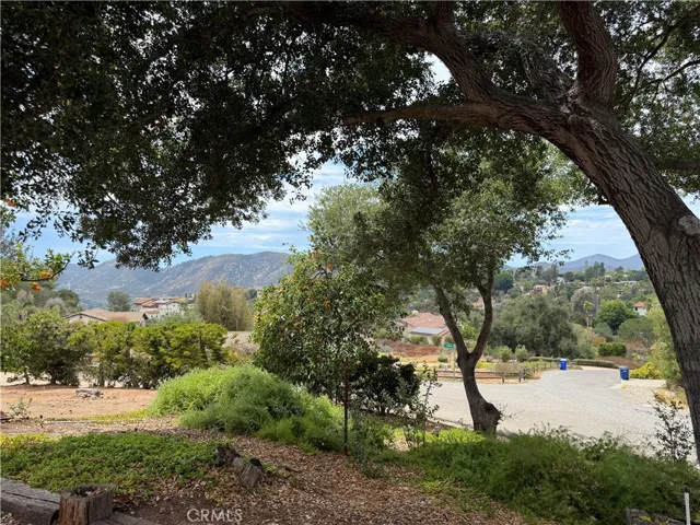 1229 Via Sendero, Escondido, California 92029