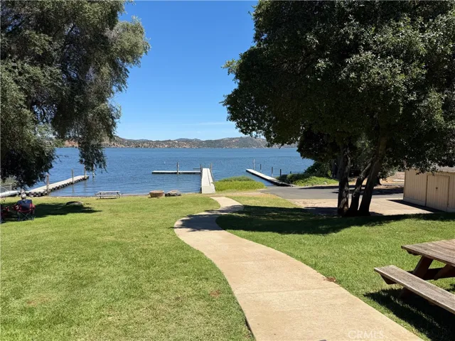 Buckingham Park HOA park for Home Owners