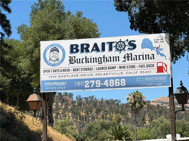 Braito's Marina at Buckingham Point.  Not too far from the lot.