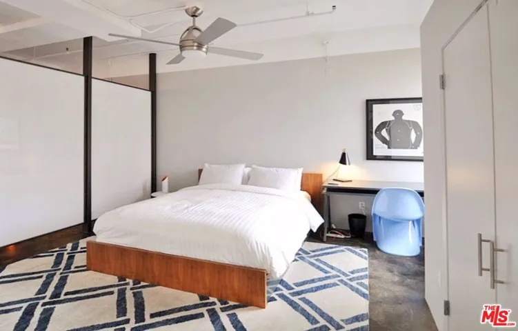 849 S Broadway 811, Los Angeles, California 90014