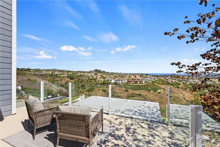 12 Byron Close, Laguna Niguel, California 92677