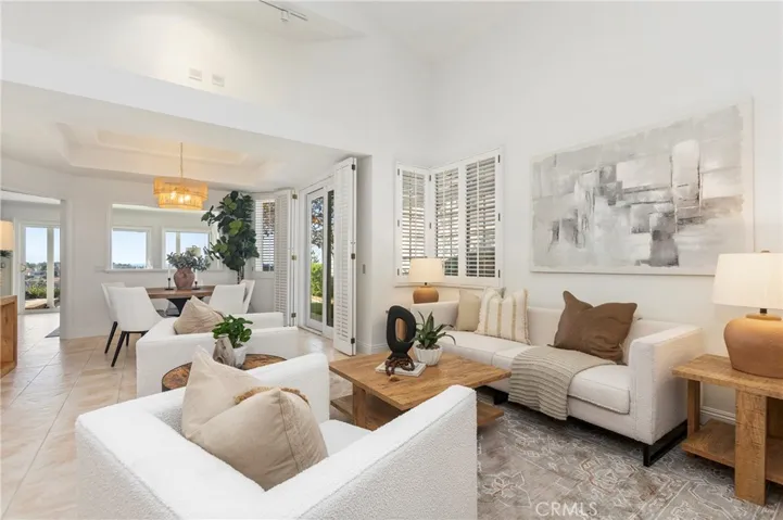 12 Byron Close, Laguna Niguel, California 92677