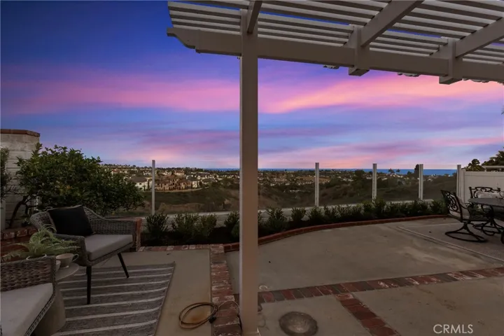12 Byron Close, Laguna Niguel, California 92677