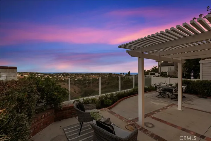 12 Byron Close, Laguna Niguel, California 92677