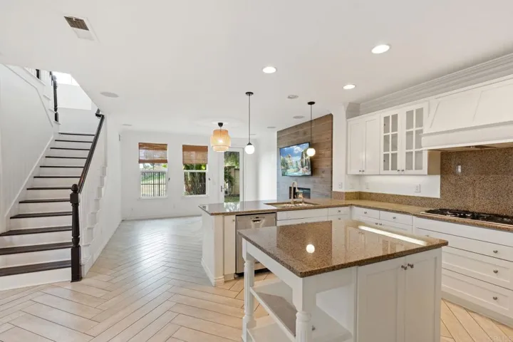 2705 Plumeria Drive, Carlsbad, California 92009