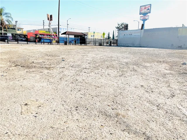 3900 Whittier, Los Angeles, California 90023