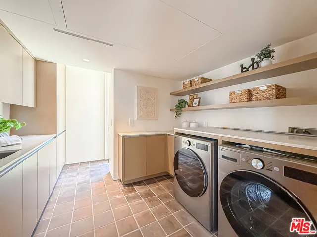 421 19th Street, Santa Monica, California 90402