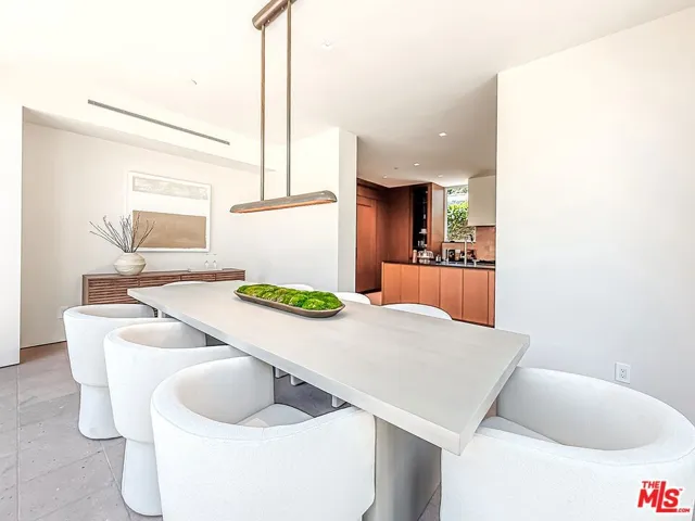421 19th Street, Santa Monica, California 90402