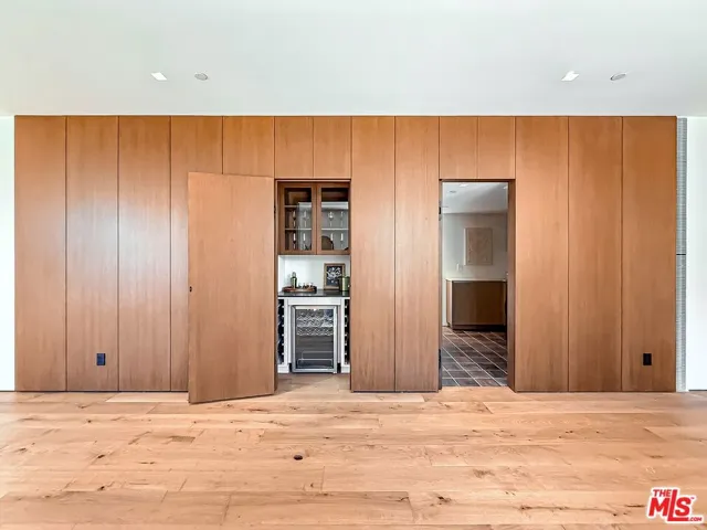 421 19th Street, Santa Monica, California 90402